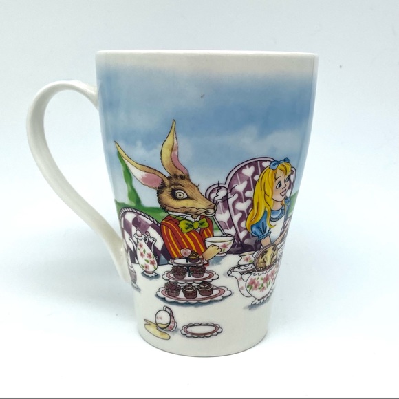 Paul Cardew Dining Alice In Wonderland Cafe 5 Anniversary Edition